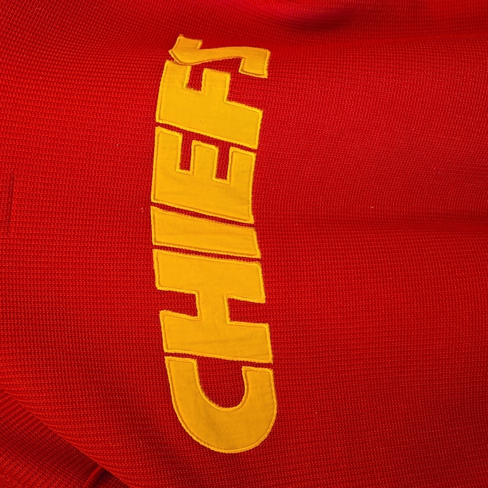 Men's heavyweight Kansas City Chiefs full zip hooded jacket. - Picture 4 of 6
